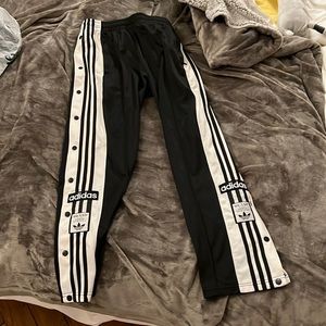 Adidas pants men or women size XL PERFECT CONDITION